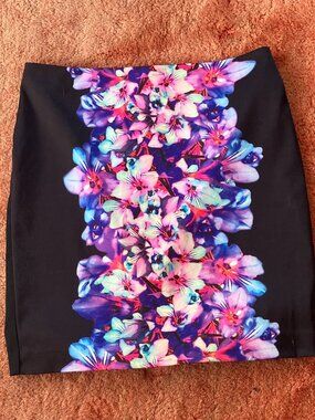 EXPRESS FLORAL SKIRT